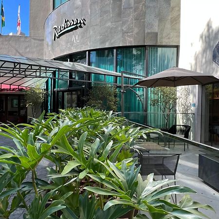 Radisson Oscar Freire Otel Sao Paulo Dış mekan fotoğraf The patio at the new location