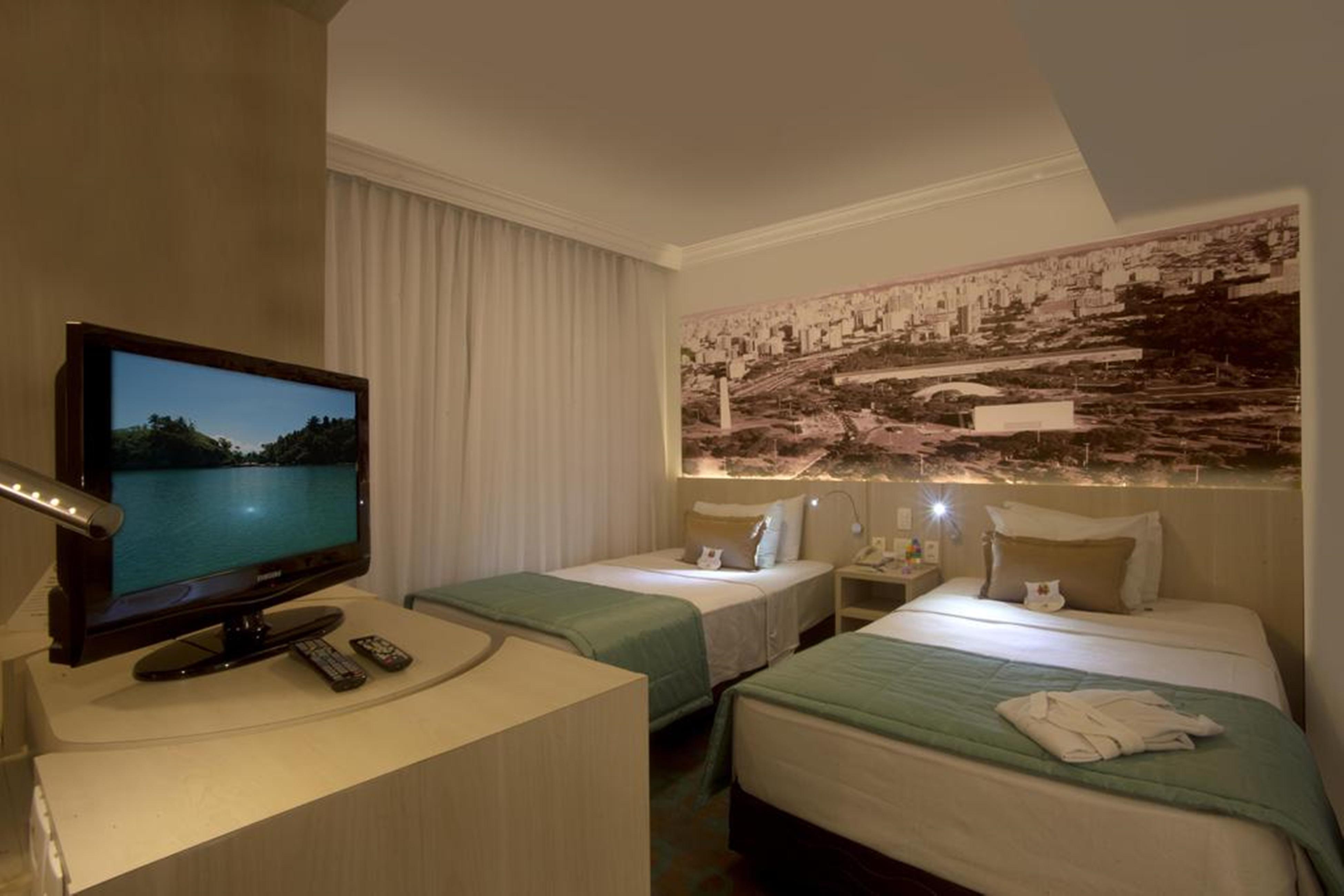 Radisson Oscar Freire Otel Sao Paulo Dış mekan fotoğraf A room at the hotel
